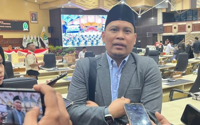 Sekretaris Komisi I DPRD Kalimantan Timur, Salehuddin. Foto: BorneoFlash/Nur Ainunnisa