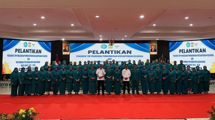 Tim Penggerak PKK Kota Balikpapan masa bakti 2025–2030. Foto: BorneoFlash/Niken Sulastri