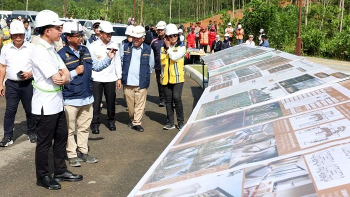 Wapres RI, Gibran Rakabuming Raka, saat melanjutkan kunjungan kerja hari kedua yang diawali di Area Pendidikan Kawasan Inti Pusat Pemerintahan (KIPP) IKN, Rabu (31/12/2025). Foto: HO/Humas Otorita IKN