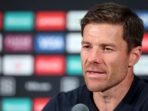 Xabi Alonso, mantan Pelatih Kepala Real Madrid C.F, saat berbicara kepada media dalam konferensi pers pasca pertandingan semifinal Piala Dunia Antarklub FIFA 2025 antara Paris Saint-Germain dan Real Madrid CF di Stadion MetLife pada 9 Juli 2025 di East Rutherford, New Jersey. Foto: BorneoFlash/FIFA via Getty Images/Hector Vivas