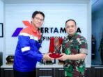 Pangdam VI/Mulawarman Mayjen TNI Krido Pramono, S.H., M.Si., melaksanakan audiensi dengan General Manager Pertamina Refinery Unit (RU) V Balikpapan, Novie Handoyo Anto, bertempat di Refinery Unit V Pertamina Balikpapan, pada Selasa (6/1/2026). Foto: HO/Pendam VI/Mlw
