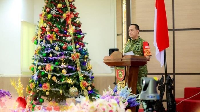 Pangdam VI/Mulawarman, Mayjen TNI Krido Pramono, S.H., M.Si., hadiri Perayaan Natal Kodam VI/Mulawarman Tahun 2025, pada Senin (12/1/2026). Foto: HO/Pendam VI/Mlw
