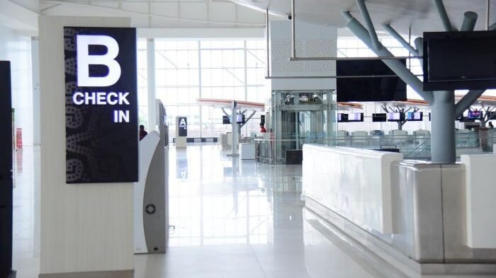 Bandara Internasional Sultan Aji Muhammad Sulaiman Sepinggan Balikpapan resmi mengoperasikan kembali Area Check-In Timur (Island B) mulai 12 Februari 2026. Foto: BorneoFlash/Ist