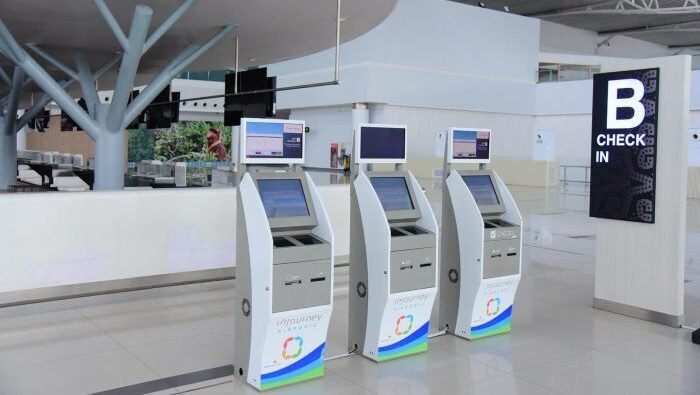 Bandara Internasional Sultan Aji Muhammad Sulaiman Sepinggan Balikpapan resmi mengoperasikan kembali Area Check-In Timur (Island B) mulai 12 Februari 2026. Foto: BorneoFlash/Ist