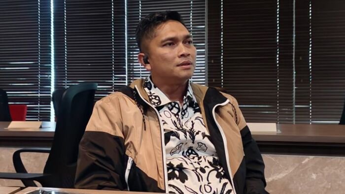 Dirresnarkoba Polda NTB Kombes Pol. Roman Smaradhana Elhaj berbicara dengan awak media di Gedung Bareskrim Polri, Jakarta, Jumat (27/2/2026). Foto: ANTARA/Nadia Putri Rahmani