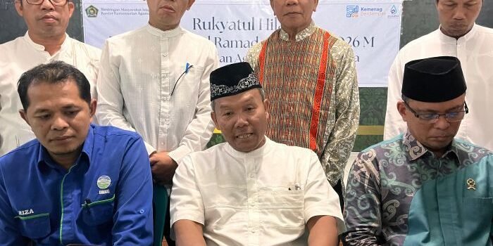 Kepala Kantor Kemenag Kota Samarinda, Nasrun (Tengah). Foto: BorneoFlash/Nur Ainunnisa