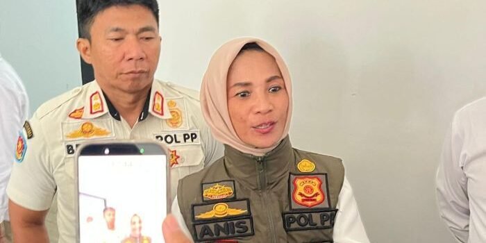 Kepala Satpol PP Kota Samarinda, Anis Siswantini. Foto: BorneoFlash/Nur Ainunnisa