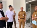 Komisi IV DPRD Kaltim Meninjau langsung Gedung Pandurata yang berada di lingkungan RSUD AWS, pada Senin (9/2/2026). Foto: BorneoFlash/Nur Ainunnisa