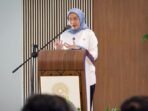 MenPANRB Rini Widyantini memberikan kuliah umum mengenai transformasi birokrasi kepada ASN yang telah bekerja di IKN pada Jumat (13/02/2026) di Kantor Kemenko 3 KIPP IKN. Foto: HO/Humas Otorita IKN