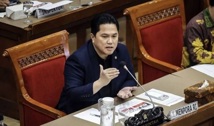 Menteri Pemuda dan Olahraga Erick Thohir menyampaikan paparan pada rapat kerja dengan Komisi X DPR di Kompleks Parlemen, Senayan, Jakarta. FOTO: ANTARA/Dhemas Reviyanto/aww.