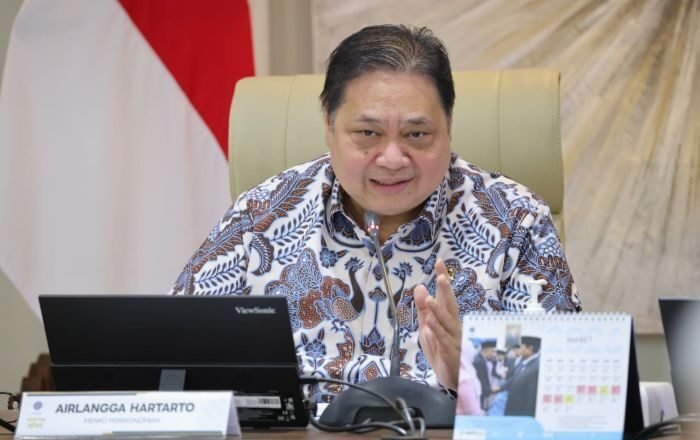 Menteri Koordinator Bidang Perekonomian, Airlangga Hartarto dalam Konferensi Pers terkait Program Pelatihan Vokasi Nasional Tahun 2026 di Kantor Kemnaker, pada Jumat (27/2/2026). Foto: HO/Biro Humas Kemnaker