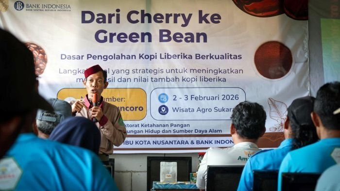 Otorita IKN menjalin kerja sama dengan Sekretariat Kerja Kantor Bersama Bank Indonesia dalam penyelenggaraan pelatihan peningkatan kapasitas petani kopi liberika di kawasan Agro Wisata Sukaraja, Senin (2/2/2026). Foto: HO/Humas Otorita IKN