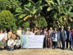 PHM menerima kunjungan akademik delegasi Leiden University, Belanda, bersama Unmul ke Lapangan SPU dan lokasi Program Pemberdayaan Lingkungan Hutan Pertamina (Tunu Inland) di Desa Sepatin, Kalimantan Timur, pada Minggu (8/2/2026). Foto: HO/PHM