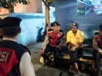 Personel Direktorat Samapta Polda Kaltim saat berpatroli sambang dialogis Personel Direktorat Samapta Polda Kaltim saat berpatroli sambang dialogis dengan menyasar sejumlah pos kamling di wilayah Kota Balikpapan, pada Sabtu (21/02/26) malam. Foto: HO/Humas Polda Kaltim