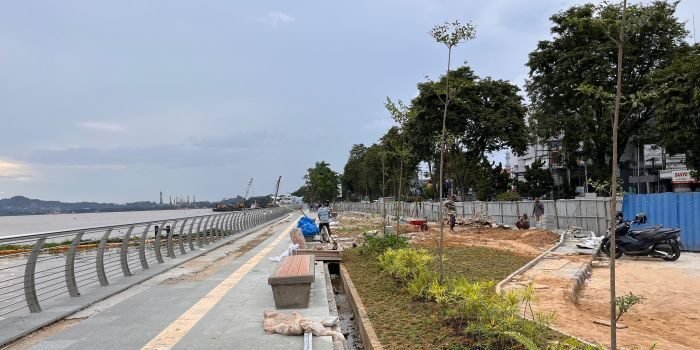 Proyek Teras Samarinda tahap dua yang masih dalam tahap pengerjaan. Foto: BorneoFlash/Nur Ainunnisa