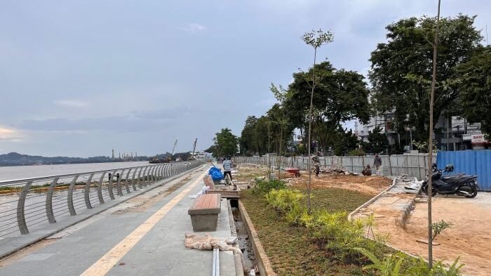 Proyek Teras Samarinda tahap dua yang masih dalam tahap pengerjaan. Foto: BorneoFlash/Nur Ainunnisa