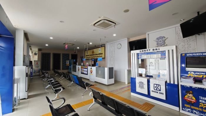 Ruang Pelayanan SIM Polresta Samarinda. Foto: BorneoFlash/Nur Ainunnisa