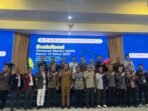 Wakil Gubernur Kaltim, Seno Aji, foto bersama setelah membuka kegiatan Sosialisasi Peraturan Menteri Energi dan Sumber Daya Mineral (ESDM) Nomor 14 Tahun 2025. Foto: BorneoFlash/Nur Ainunnisa