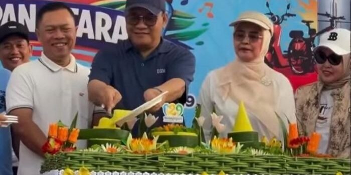 Wakil Wali Kota Balikpapan, H. Bagus Susetyo saat menghadiri Rangkaian peringatan HUT ke-129 Kota Balikpapan yang diselenggarakan Kecamatan Balikpapan Utara di Grand City, pada Minggu (15/2/2026). Foto: BorneoFlash/Niken Sulastri