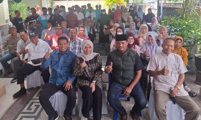 Anggota DPRD Kota Balikpapan, Halili Adinegara, menggelar dialog warga bersama para Ketua RT se-Kelurahan Gunung Samarinda yang berlangsung di Kediamannya RT 51, Kelurahan Gunung Samarinda, Kecamatan Balikpapan Utara, pada Minggu (15/3/2026). Foto: BorneoFlash/Ardian