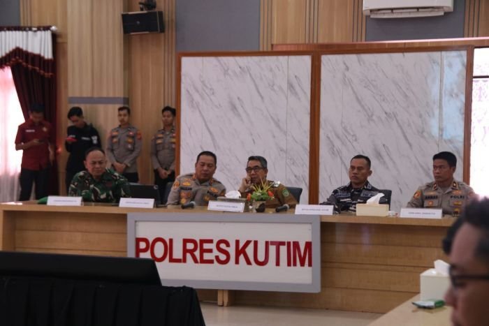 Bupati Kutim Ikuti Rakorda Operasi Ketupat Mahakam 2026 Bersama Polda Kaltim