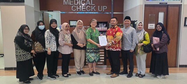 DPRD Kutim kerja sama layanan MCU dengan RSUD AWS Samarinda guna memastikan kesehatan Pimpinan dan Anggota DPRD tetap terjaga dalam menjalankan tugas kelembagaan, pada Jumat (27/2/2026). Foto: HO/Setwan dprdkutim