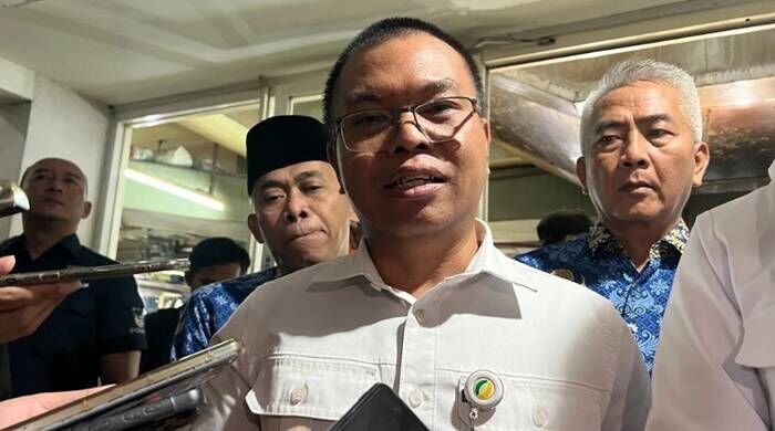 Arsip - Deputi Ketersediaan dan Stabilisasi Pangan Bapanas sekaligus Ketua Pelaksana Satgas Saber Pelanggaran Pangan I Gusti Ketut Astawa menjawab pertanyaan awal media di Jakarta, Selasa (17/3/2026). FOTO : ANTARA/Harianto