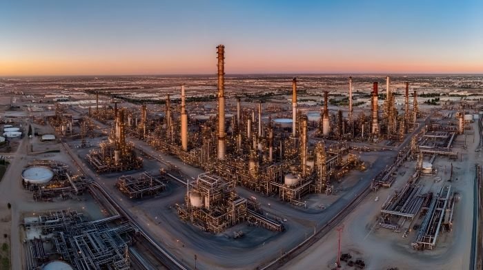 Ilustrasi Refinery oil. Foto: Freepik