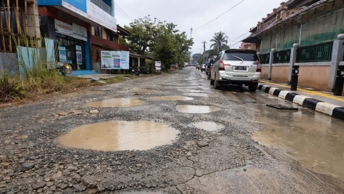 Jalan Muso Bin Salim, Kelurahan Melayu, Tenggarong, Kutai Kartanegara (Kukar). Foto: BorneoFlash/Ernita Sriana
