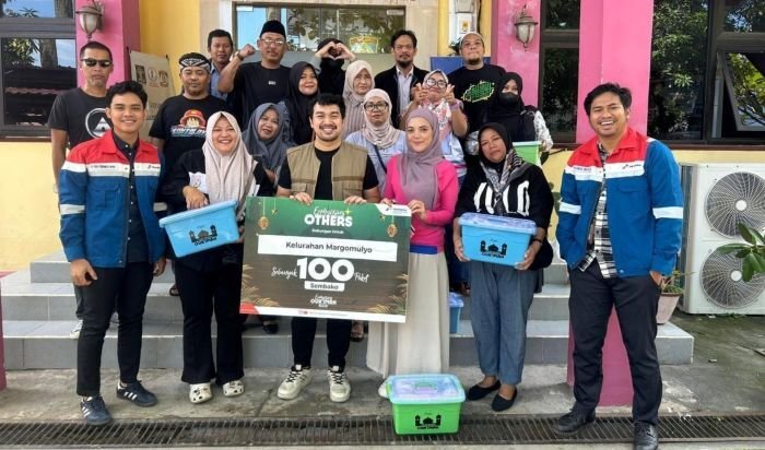 KPB menyalurkan sebanyak 2.200 paket bantuan kepada masyarakat di 18 kelurahan di Kota Balikpapan serta satu desa di Kabupaten Penajam Paser Utara (PPU). Foto: HO/KPB