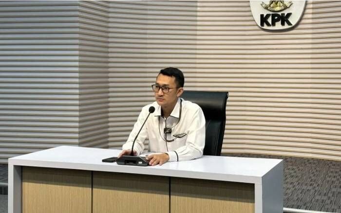 Juru Bicara Komisi Pemberantasan Korupsi Budi Prasetyo memberikan keterangan di Gedung Merah Putih KPK, Jakarta, Senin (23/2/2026). FOTO: ANTARA/Rio Feisal/am