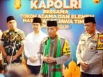 Kapolri Jenderal Pol. Listyo Sigit Prabowo memberikan arahan dalam Safari Ramadhan di Polda Jawa Timur, Sabtu (14/3/2026). FOTO: ANTARA/HO-Divisi Humas Polri