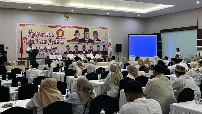 Kegiatan konsolidasi dan buka puasa bersama Partai Gerindra Kota Balikpapan di Royal Suite Hotel Balikpapan, pada Minggu (1/3/2026). Foto: BorneoFlash/Niken Sulastri