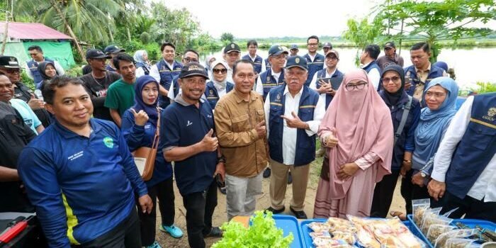 Kepala Otorita IKN, Basuki Hadimuljono, bersama jajaran melakukan kunjungan ke wilayah delineasi Ibu Kota Nusantara Kepala Otorita IKN, Basuki Hadimuljono, bersama jajaran melakukan kunjungan ke wilayah delineasi Ibu Kota Nusantara pada Jumat (27/02/2026). Kunjungan ini menegaskan kehadiran Otorita IKN dalam mendukung sekaligus memperkuat keterlibatan dengan masyarakat di wilayah delineasi IKN. Foto: HO/Humas Otorita IKN