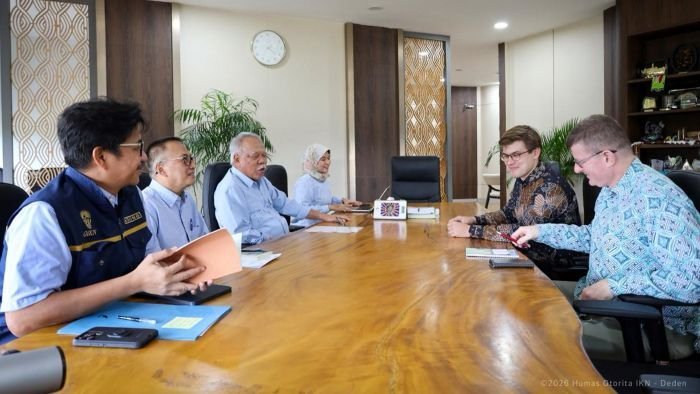Kepala Otorita IKN beserta jajaran dan delegasi Austria melakukan diskusi langsung mengenai potensi kerja sama di berbagai bidang, termasuk di Kawasan Nusantara, pada Rabu (4/3/2026). Foto: HO/Humas Otorita IKN