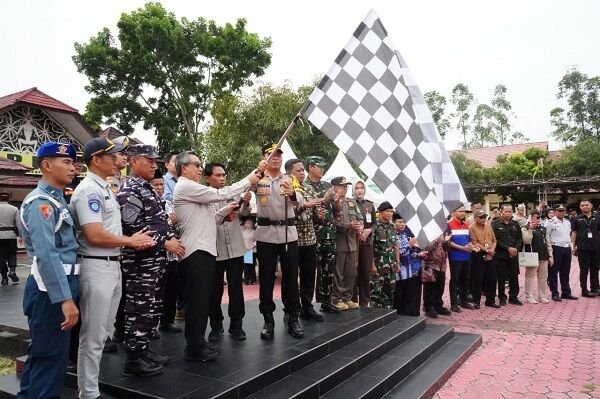 Ketua DPRD Kutim Hadiri Apel Gelar Pasukan Operasi Ketupat Mahakam 2026