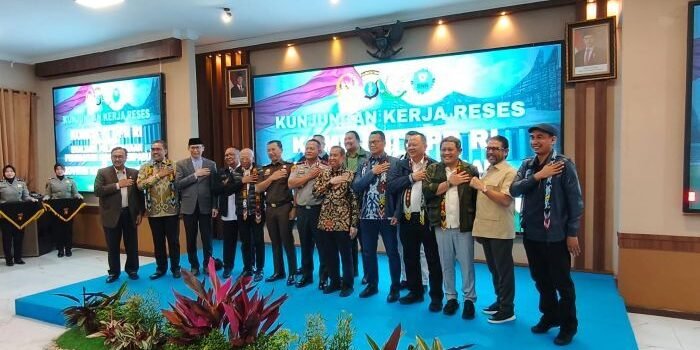 Komisi III DPR RI melakukan kunjungan kerja ke Polda Kaltim, pada Kamis (5/3/2026). Foto: BorneoFlash/Ist