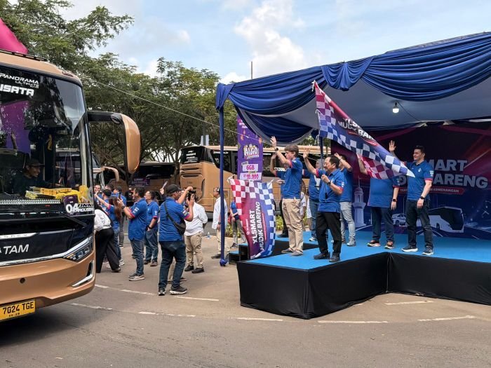 Mudik Gratis Pertama Pasca Merger, XLSMART Berangkatkan 700 Pemudik