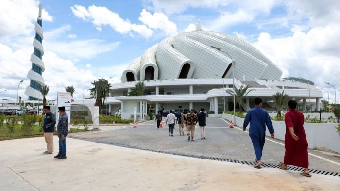Masjid Negara di Kawasan Inti Pusat Pemerintahan, Ibu Kota Nusantara. Masjid ini akan menjadi lokasi pelaksanaan Salat Idulfitri 1447 Hijriah, yang akan menjadi Salat Idulfitri perdana di masjid tersebut. Foto: HO/Humas Otorita IKN