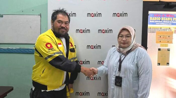 Maxim resmi telah menyalurkan Bonus Hari Raya (BHR) kepada sejumlah mitra pengemudi di Kota Bontang, Kalimantan Timur (Kaltim). Foto: HO/Maxim