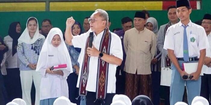 Zulkifli Hasan Pastikan Program Makan Bergizi Gratis Berjalan Baik di Jepara