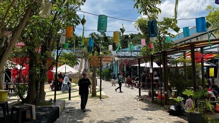 Objek wisata Samarinda Theme Park di Jalan D.I. Panjaitan Kota Samarinda. Foto: BorneoFlash/Nur Ainunnisa