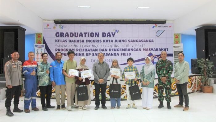 PEP Sangasanga Field menggelar kegiatan Graduation Day Kelas Bahasa Inggris Kecamatan Sangasanga Batch 1 di Gedung Wisma Ria, Kompleks PEP Sangasanga Field, Kukar, pada 6 Maret 2026. Foto: HO/PEP Sangasanga Field