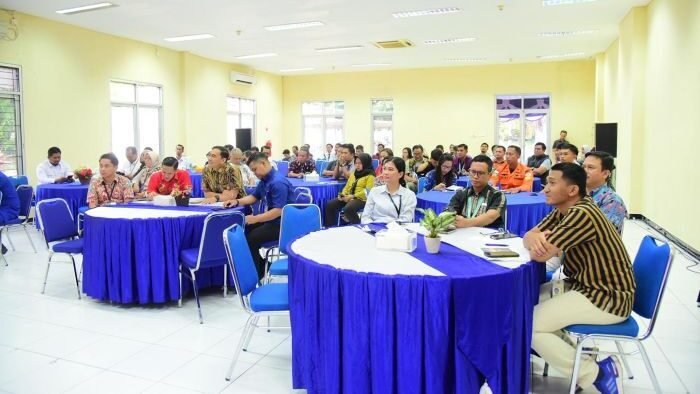 Rapat koordinasi lintas instansi melalui rapat Airport Security Committee dan Facilitation Committee, di Gedung Serbaguna Bandara SAMS Sepinggan, pada Kamis (26/2/2026). Foto: BorneoFlash/Ist