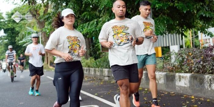 Run The City by Grand Filano ini diikuti lebih dari 200 peserta, yang mayoritas merupakan generasi muda dengan gaya hidup aktif dan kreatif yang digelar pada Minggu (1/3/2026) di Bali. Foto: HO/Yamaha