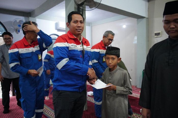 Safari Ramadan Pertamina Patra Niaga RU Balikpapan, Salurkan Santunan dan Bantuan Masjid di PPU