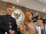 Sekretaris Jenderal MPR RI Siti Fauziah (kanan) menjelaskan kebijakan penghematan energi instansinya di tengah dinamika global di kompleks parlemen, Senayan, Jakarta, Selasa (31/3/2026). FOTO: ANTARA/Fath Putra Mulya