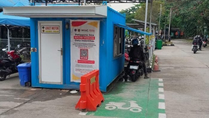 Situasi pelabuhan penyeberangan kariangau. Foto: BorneoFlash/Ist