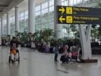 Suasana Bandara Internasional Sultan Aji Muhammad Sulaiman (SAMS) Sepinggan Balikpapan menjelang lebaran idulfitri 1447 hijriah. Foto: BorneoFlash/Niken Sulastri