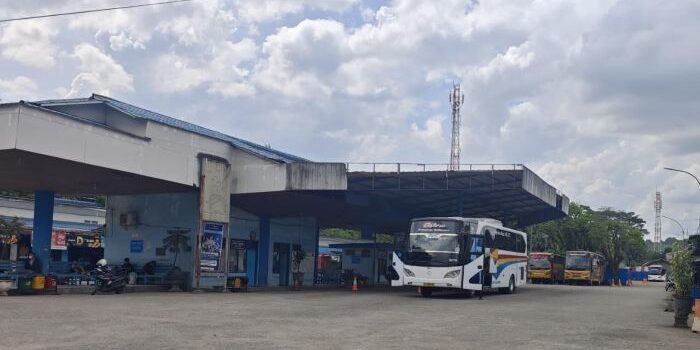 Jelang Mudik Lebaran 2026, Terminal Sungai Kunjang Siapkan 70 Armada Bus